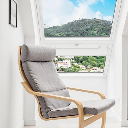 Cozy In Sintra